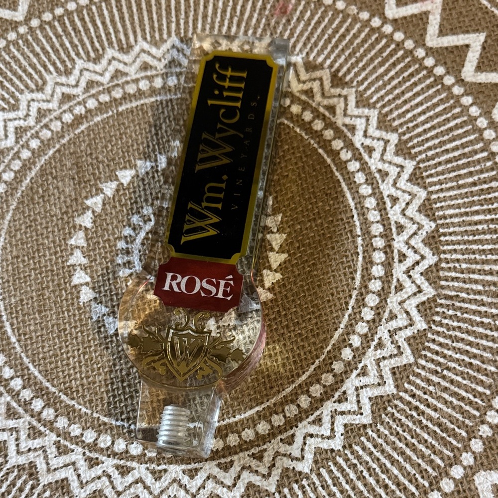 Wm. Wycliff Vineyards Rosé Wine Tap Clear Plastic/Resin